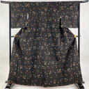 紬 身丈164cm 裄丈64.5cm M 袷 バチ衿 燕 井桁絣 焦茶色 正絹 美品 秀品 【中古】