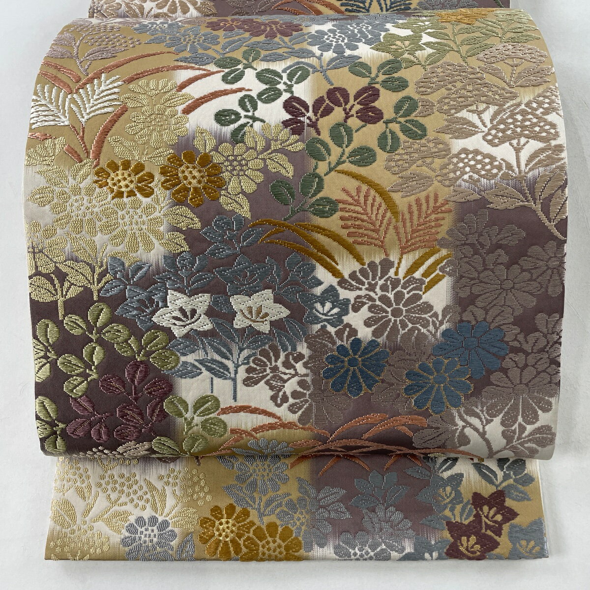 袋帯 美品 名品 草花 市松 唐織 箔 薄紫 六通 正絹 【中古】