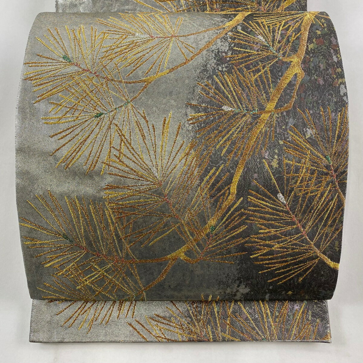 袋帯 美品 秀品 関西仕立て 若松 金糸 箔 銀色 六通 正絹 【中古】