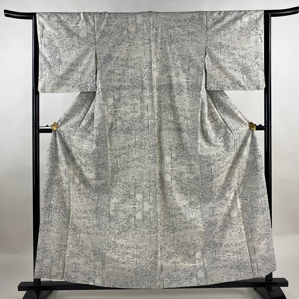 紬 身丈159cm 裄丈63.5cm S 袷 竹 灰白 正絹 秀品 【中古】