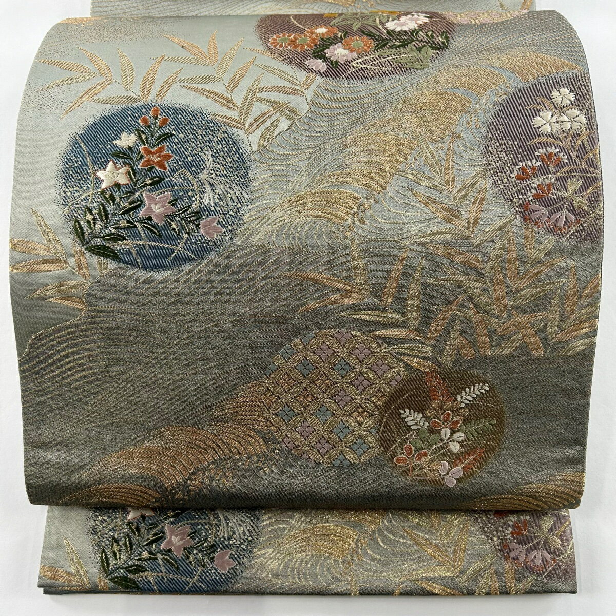 袋帯 美品 秀品 草花 波 金糸 箔 灰緑 六通 正絹 【中古】