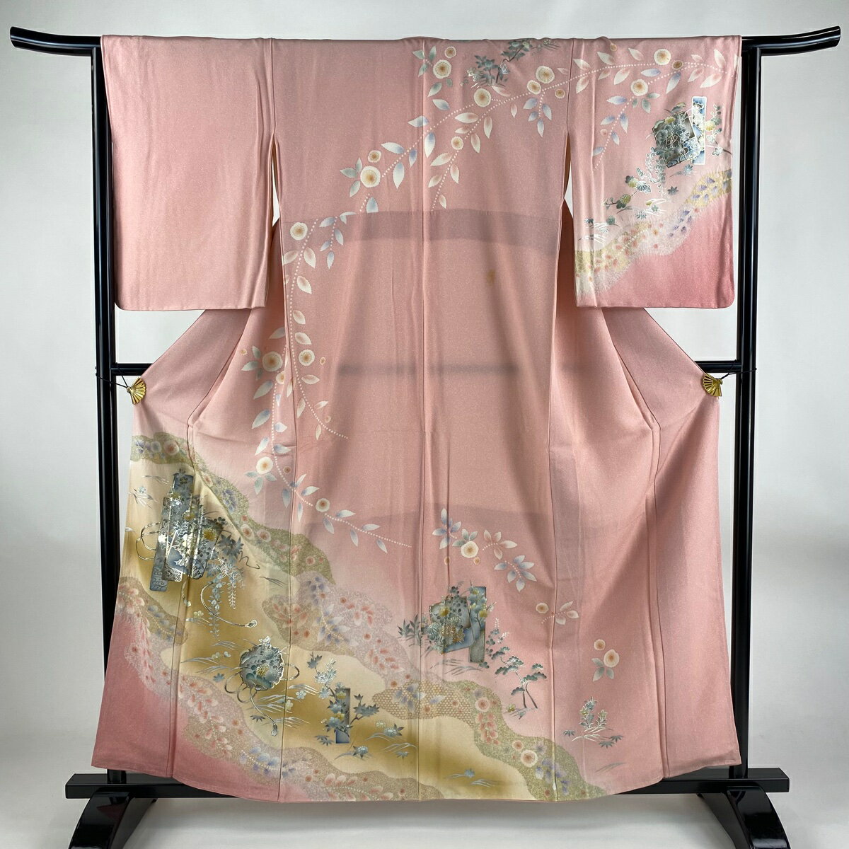 訪問着 身丈161cm 裄丈64cm M 袷 草花 短冊 金銀彩 絞り 薄ピンク 正絹 秀品 【中古】