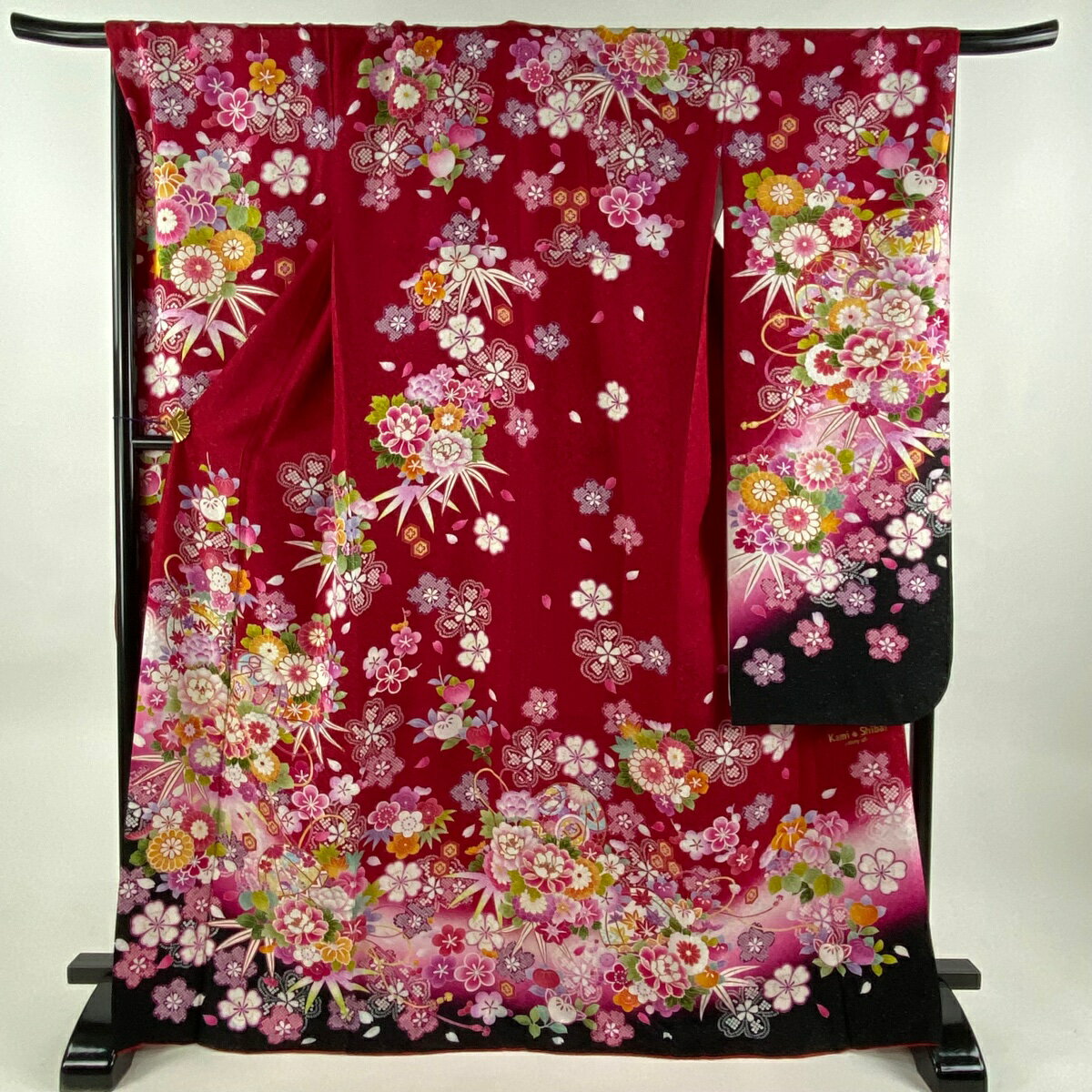 振袖 身丈170.5cm 裄丈69cm L 袷 鞠 草花 金彩 銀通し 赤 正絹 逸品 【中古】