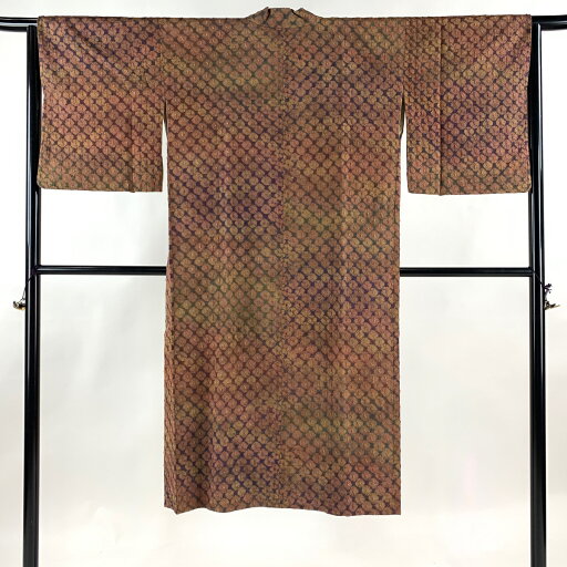 道中着 身丈125.5cm 裄丈64cm M 和装コート 着物衿 絞り 赤茶 正絹 美品 逸品 【中古】 msp50 道中着 身丈125.5cm 裄丈64cm M 和装コート 着物衿 絞り 赤茶 正絹 美品 逸品 【中古】 msp50