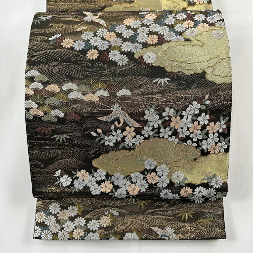 袋帯 美品 秀品 能装小袖 雲文 花鳥 金糸 唐織 金色 六通 正絹 【中古】 袋帯 美品 秀品 能装小袖 雲文 花鳥 金糸 唐織 金色 六通 正絹 【中古】