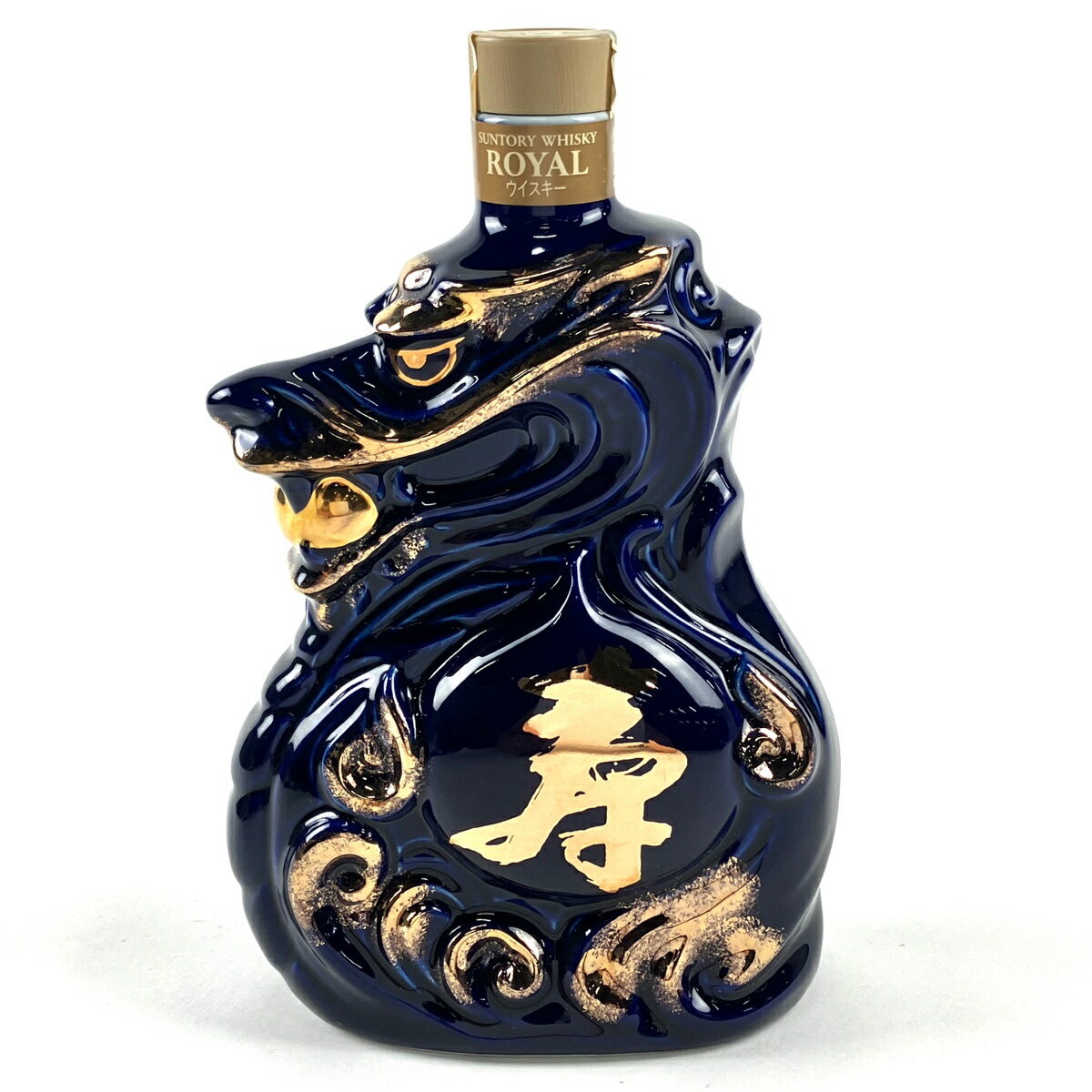 【東京都内限定発送】 サントリー SUNTORY ローヤル 干支ボトル 辰 2012年 600ml 国産ウイスキー 【中古】