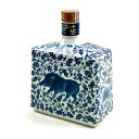 【東京都内限定お届け】 サントリー SUNTORY 山崎 12年 染付牡丹唐草亥絵 陶器 600ml 国産ウイスキー 【中古】