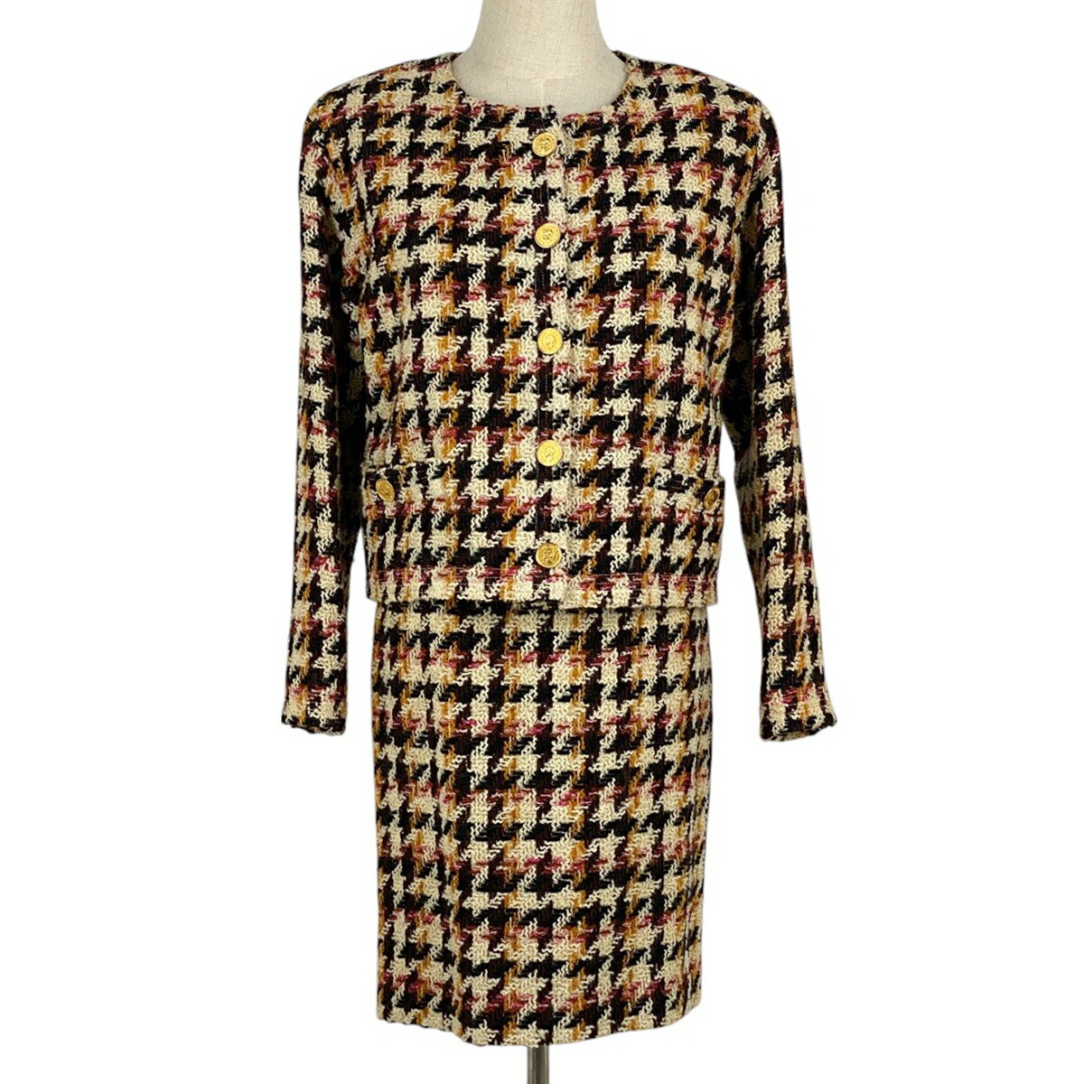 【在庫一掃】 シャネル CHANEL ツイード セットアップ ココシャネル コイン スーツ上下 スカートスーツ ウール ブラック マルチカラー レディース 【中...