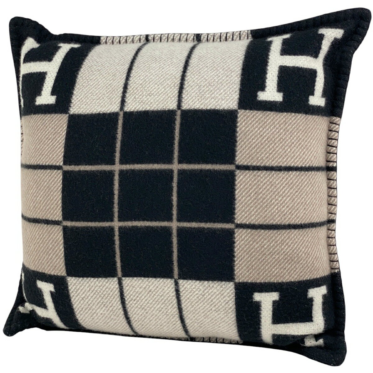 エルメス HERMES クッション アヴァロン3 PM ジャカード織 Hロゴ 毛 カシミヤ エクリュ ノワール 【中古】 msp29