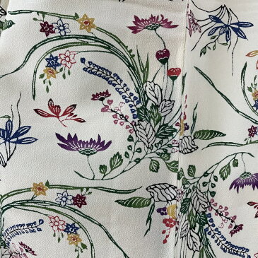 小紋 美品 優品 草花 縮緬 クリーム 袷 身丈163.5cm 裄丈64cm M 正絹 【中古】