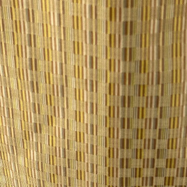 紬 美品 逸品 落款あり 草木染 黄八丈 山下八百子 縞 幾何学模様 黄土色 袷 身丈171.5cm 裄丈65cm M 正絹 【中古】
