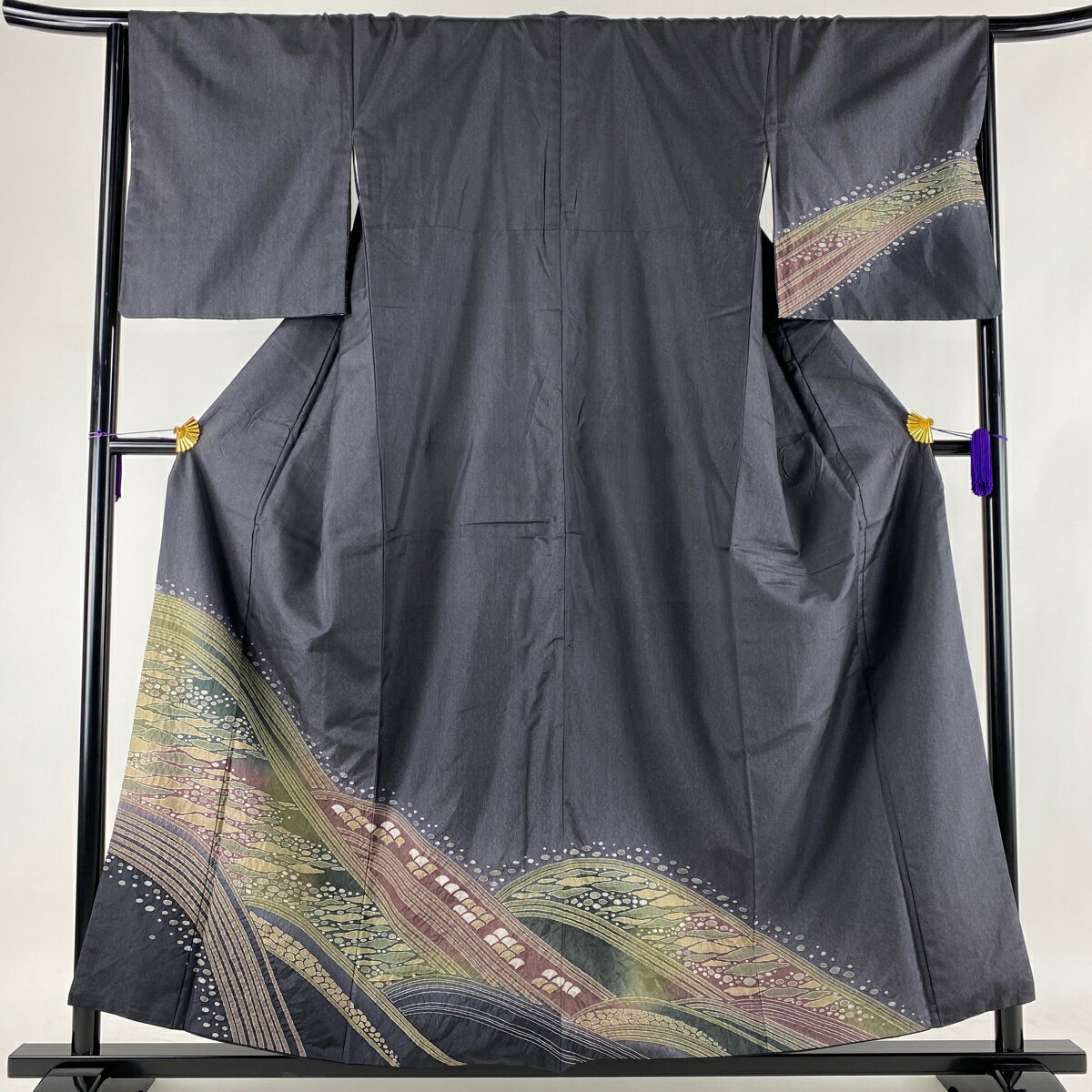 70％OFF 訪問着 名品 紬 波 幾何学模様 絞り 黒灰 袷 157cm 66cm M 正絹 【中古】 msp70perk