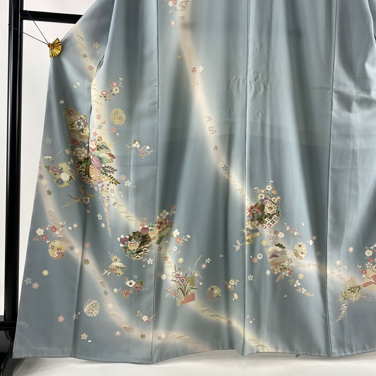 【ポイント10倍】訪問着 名品 草花 雪輪 金糸 ぼかし 水色 袷 166.5cm 67cm M 正絹 【中古】