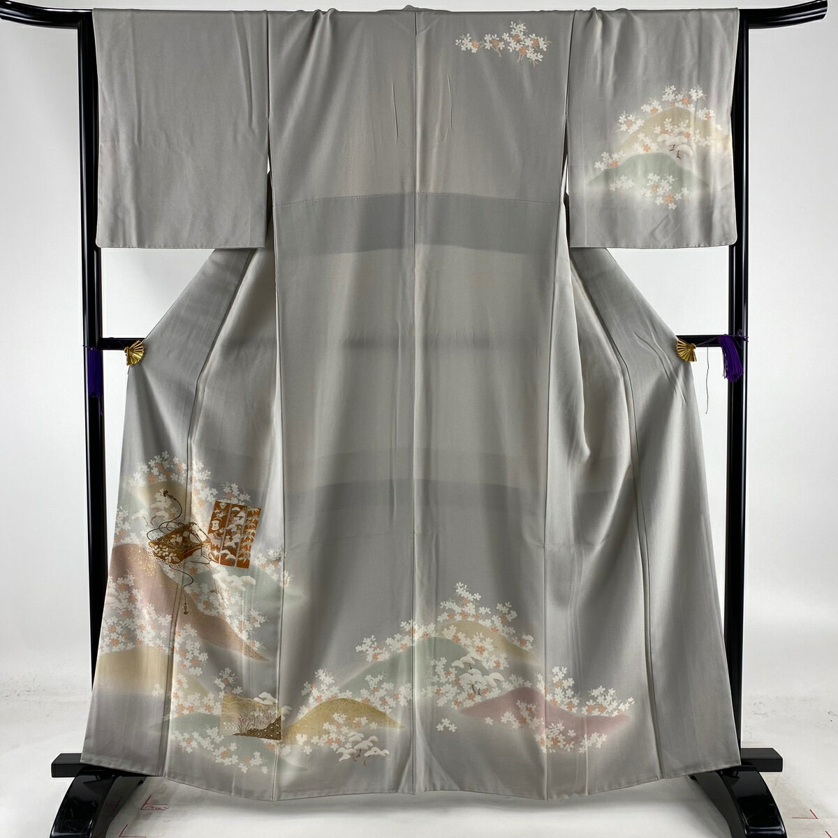 訪問着 秀品 鈴乃屋 文箱 桜 金彩 ぼかし 灰色 袷 162cm 66.5cm M 正絹 【中古】