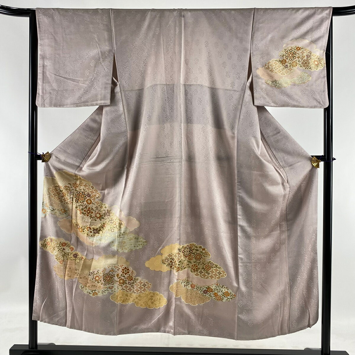 訪問着 秀品 やまと 一つ紋 草花 雲文 金糸 金彩 薄紫 袷 150cm 66.5cm M 正絹 【中古】