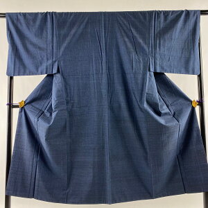 男着物 優品 紬 亀甲絣 紺色 袷 身丈136cm 裄丈69cm S 正絹 キャンペーン
