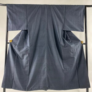 男着物 美品 優品 紬 亀甲絣 紺色 袷 身丈147cm 裄丈66cm M 正絹 キャンペーン