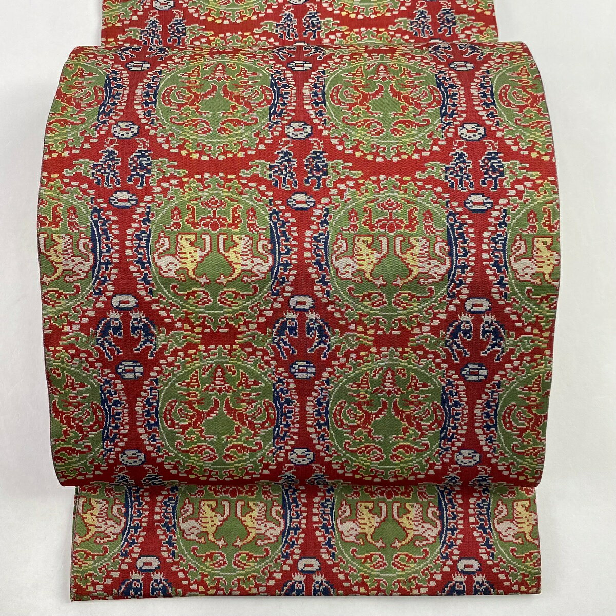 開き名古屋帯 美品 名品 龍村美術織物 円文白虎朱雀錦 赤 正絹 【中古】のサムネイル
