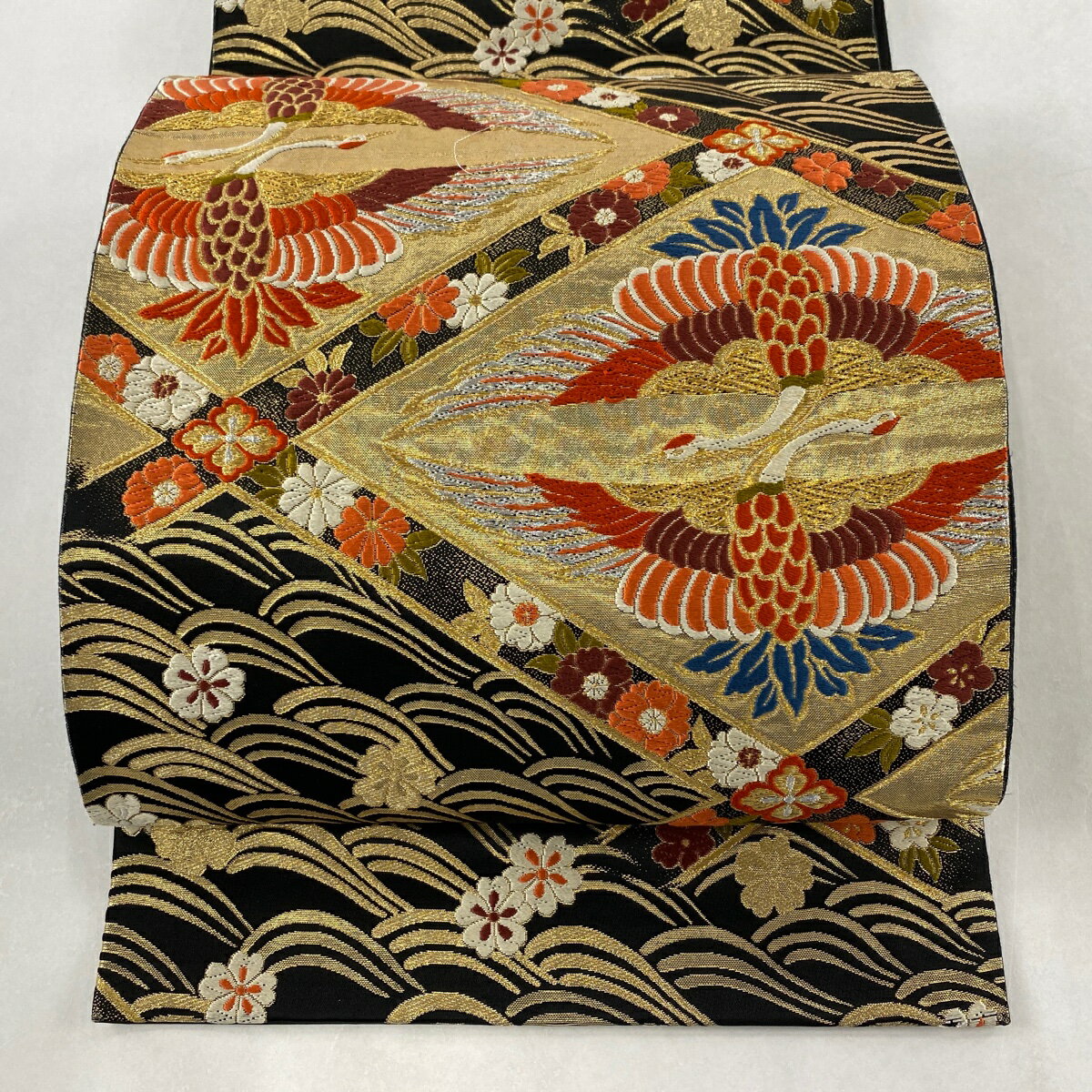 50％OFF 袋帯 秀品 向かい鳥 草花 唐織 金糸 黒 六通 正絹 【中古】 msp50のサムネイル