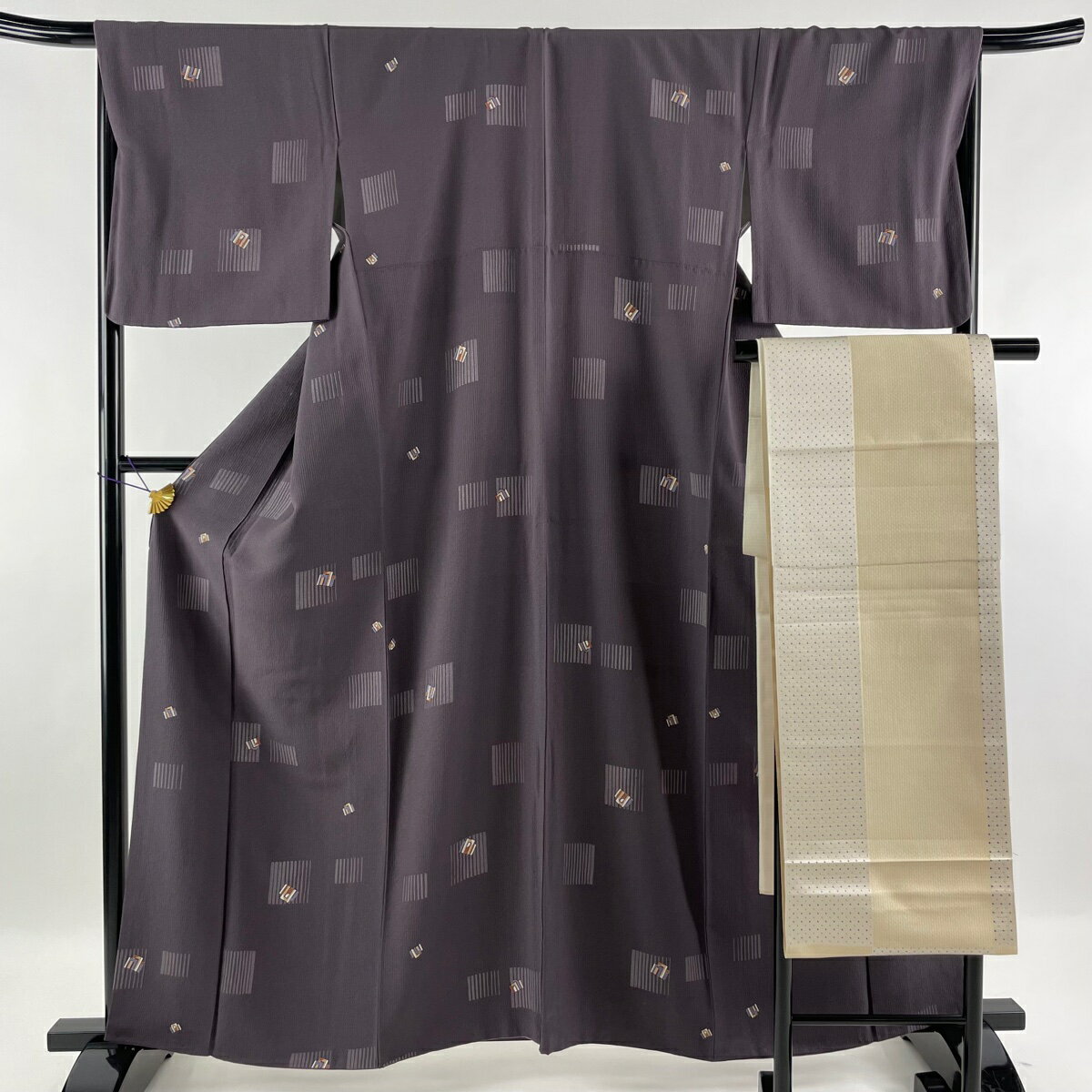 小紋 美品 秀品 名古屋帯セット 源氏香 縞 金彩 紫 袷 身丈161cm 裄丈67cm M 正絹 【中古】のサムネイル