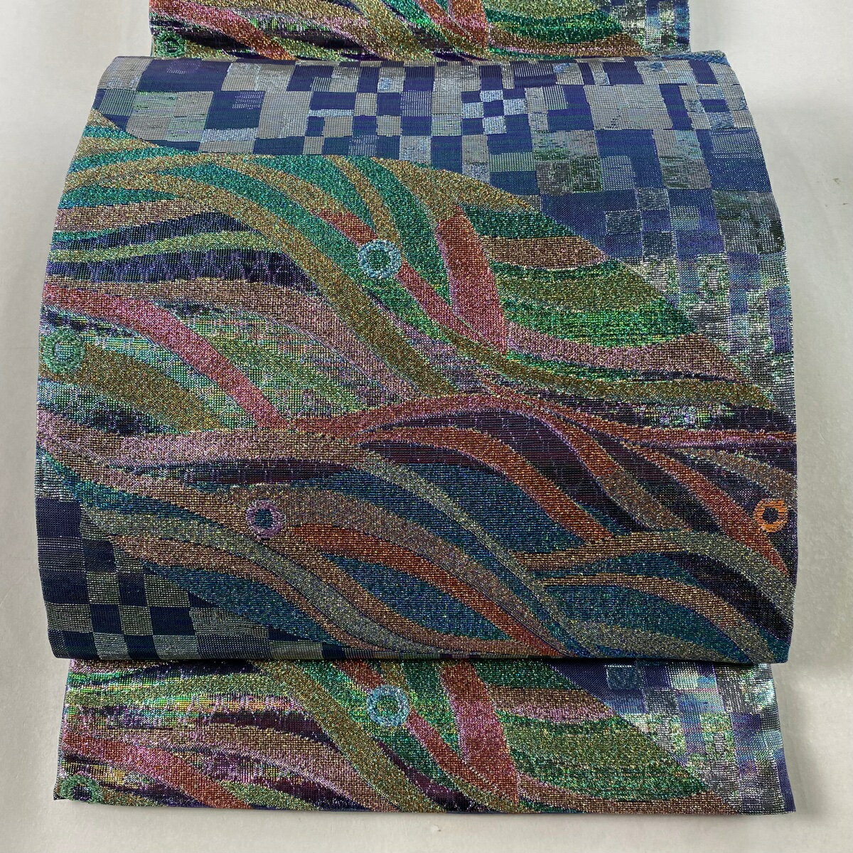 袋帯 美品 逸品 トプカピ宮殿 蜃気楼 幾何学模様 箔 ラメ糸 灰紫 六通 正絹 【中古】のサムネイル