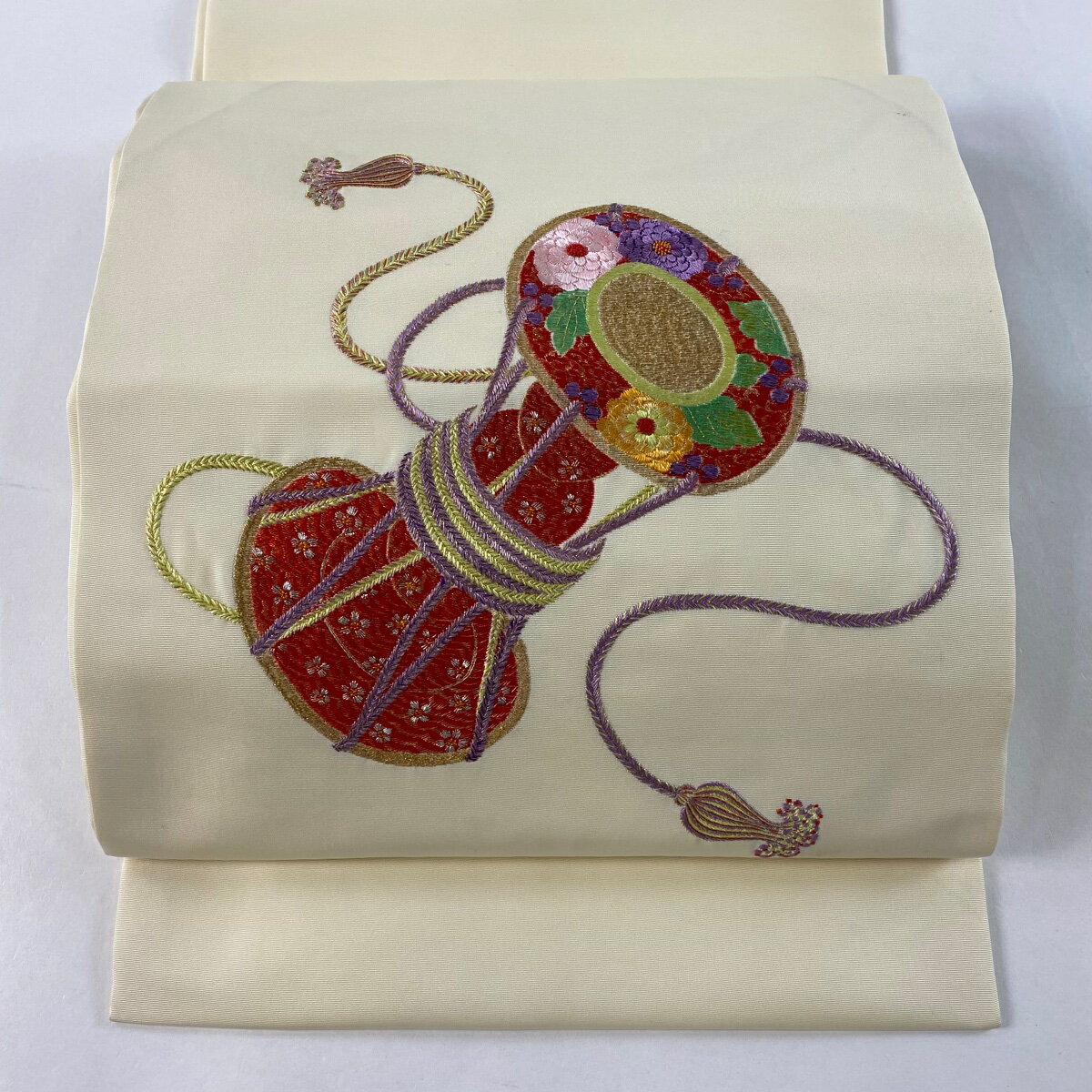 名古屋帯 優品 松葉仕立て 鼓 刺繍 金糸 クリーム 正絹 【中古】 msp70のサムネイル