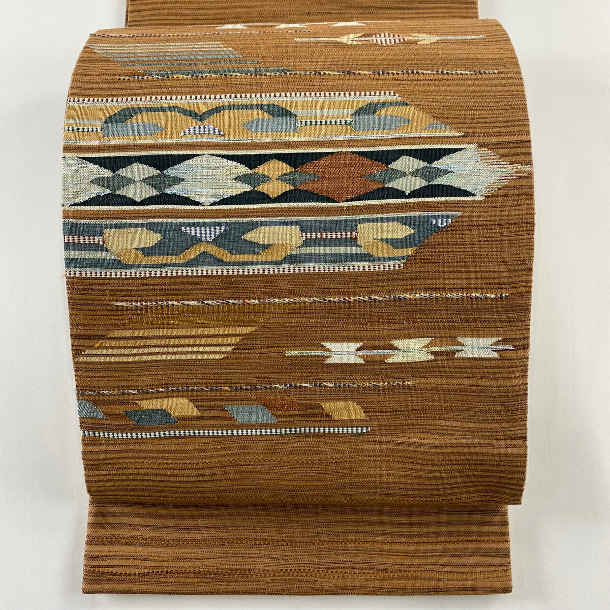 袋帯 美品 秀品 幾何学 銀糸 箔 茶色 お太鼓柄 正絹 【中古】