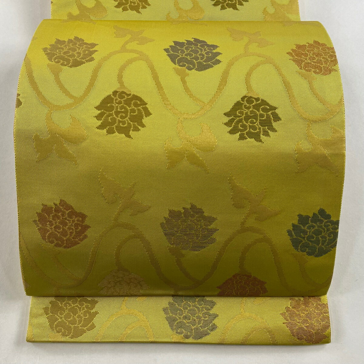 袋帯 美品 秀品 落款あり 花唐草 箔 黄色 全通 正絹 【中古】