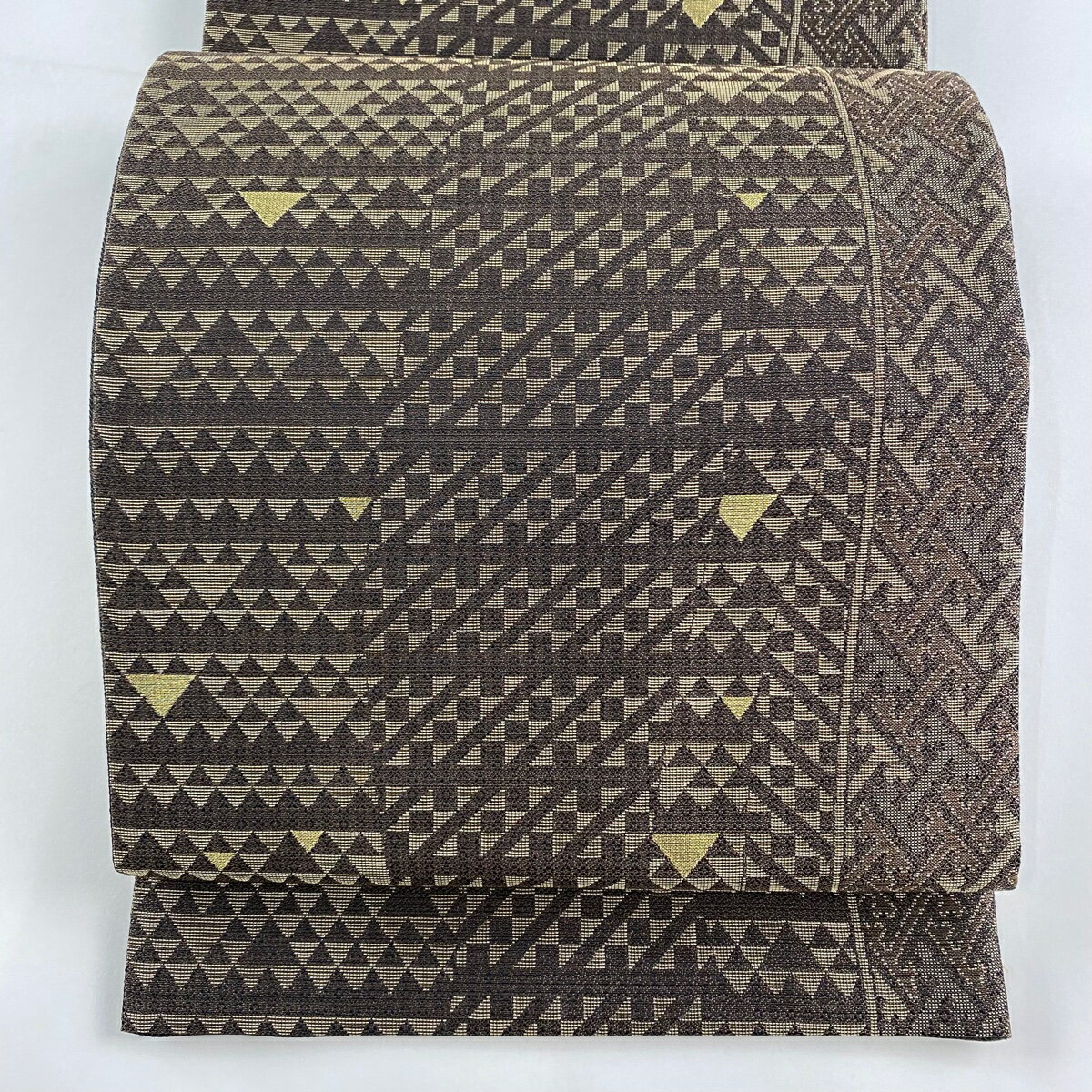 袋帯 美品 名品 幾何学模様 金糸 焦茶色 六通 正絹 【中古】