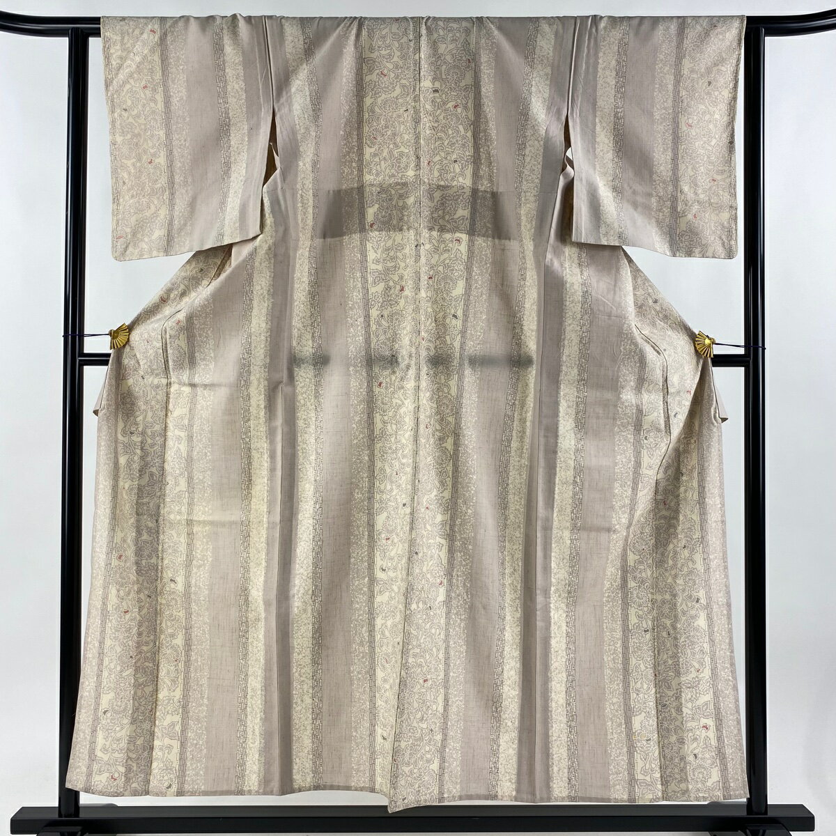 小紋 身丈155cm 裄丈63.5cm S 単衣 紬地 花唐草 縞 薄小豆 正絹 優品 【中古】
