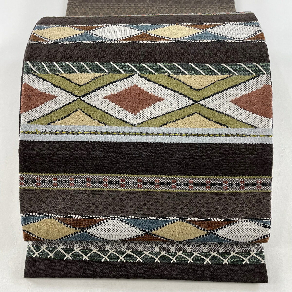 袋帯 美品 名品 紬地 縞 菱 茶色 お太鼓柄 正絹 【中古】 msp50