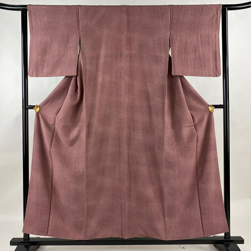 小紋 身丈155.5cm 裄丈63cm S 袷 落款あり 幾何学模様 ぼかし ピンク 正絹 秀品 一つ紋 【中古】 msp70 小紋 身丈155.5cm 裄丈63cm S 袷 落款あり 幾何学模様 ぼかし ピンク 正絹 秀品 一つ紋 【中古】 msp70
