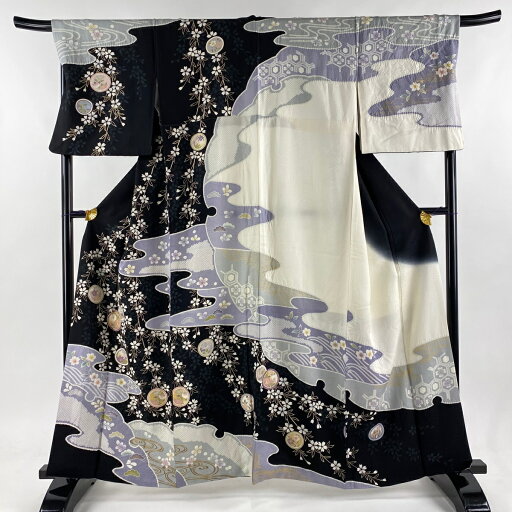 訪問着 身丈160cm 裄丈69.5cm L 袷 雪輪 霞 絞り 金糸 黒 正絹 逸品 【中古】 訪問着 身丈160cm 裄丈69.5cm L 袷 雪輪 霞 絞り 金糸 黒 正絹 逸品 【中古】
