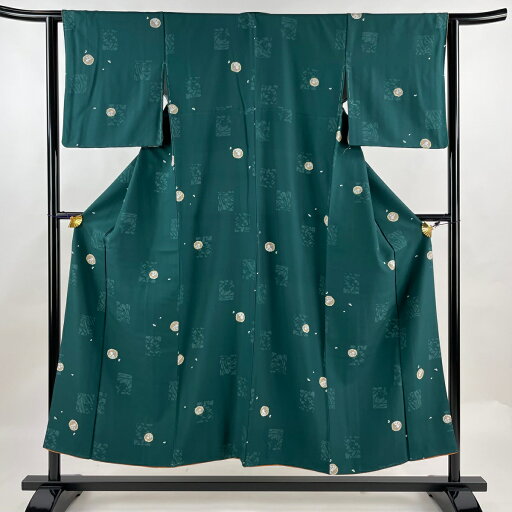 小紋 身丈152cm 裄丈63cm S 袷 うさぎ シルエット 緑 正絹 秀品 【中古】 msp30 小紋 身丈152cm 裄丈63cm S 袷 うさぎ シルエット 緑 正絹 秀品 【中古】 msp30