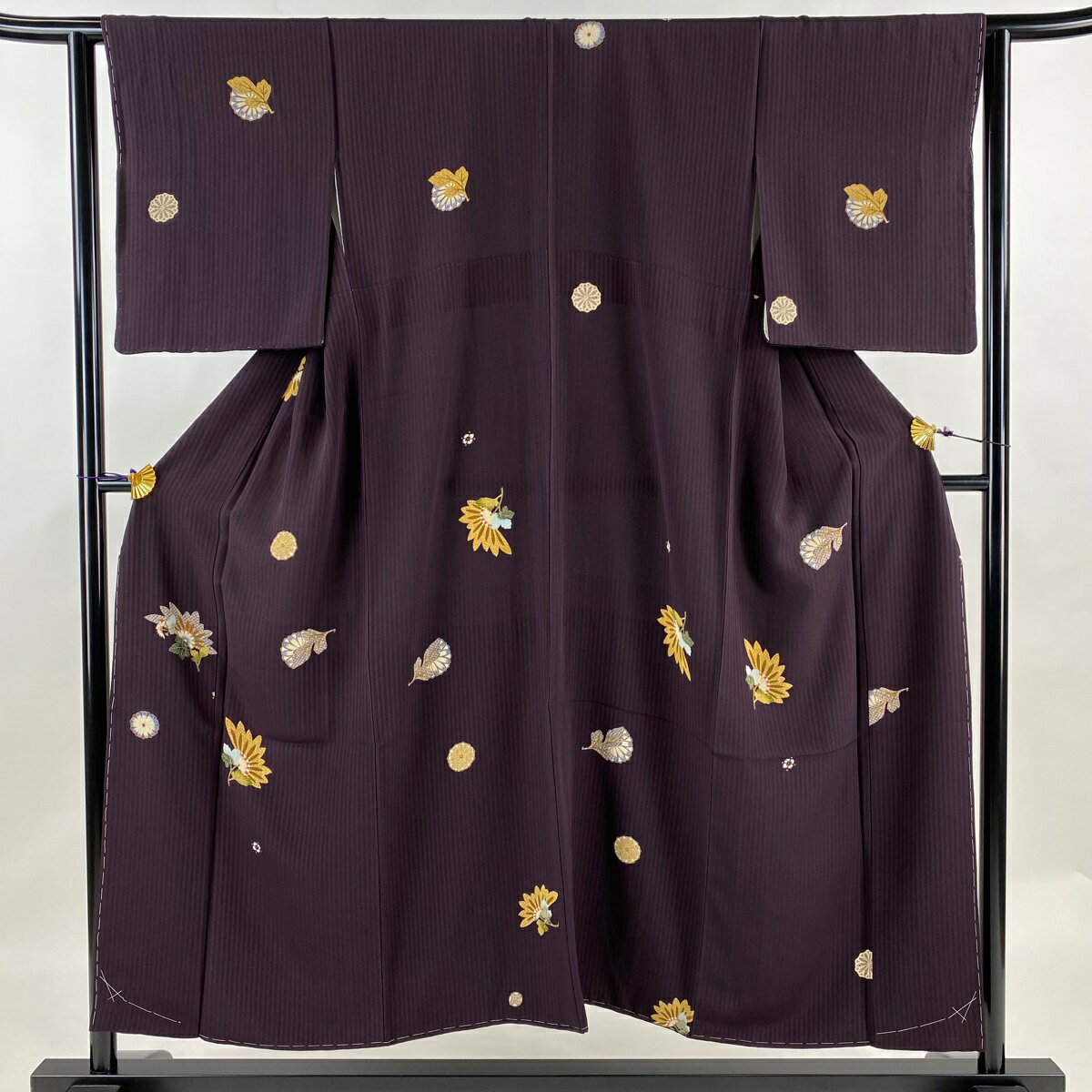 小紋 身丈150cm 裄丈62cm S 袷 草花 菊 濃紫 正絹 美品 名品 【中古】