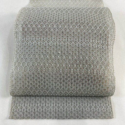 名古屋帯 秀品 夏帯 松葉仕立て 八寸名古屋帯 幾何学模様 灰色 正絹 【中古】 名古屋帯 秀品 夏帯 松葉仕立て 八寸名古屋帯 幾何学模様 灰色 正絹 【中古】