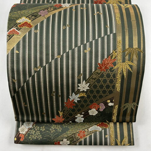 袋帯 美品 秀品 竹 流水 金糸 箔 鶯色 六通 正絹 【中古】 袋帯 美品 秀品 竹 流水 金糸 箔 鶯色 六通 正絹 【中古】