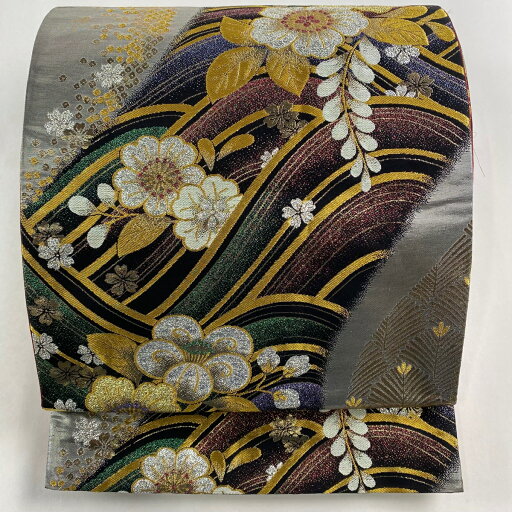 袋帯 秀品 草花 波 箔 金糸 黒 六通 正絹 【中古】 msp30 袋帯 秀品 草花 波 箔 金糸 黒 六通 正絹 【中古】 msp30