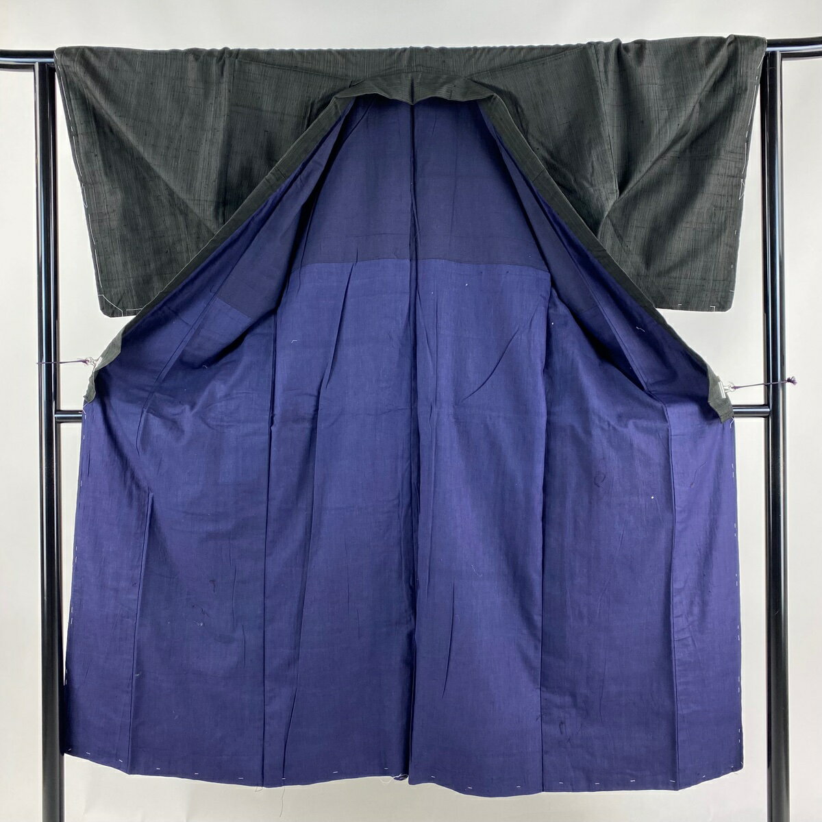 男着物 身丈138cm 裄丈65cm S 袷 紬 縞 墨色 正絹 秀品 【中古】 msp50
