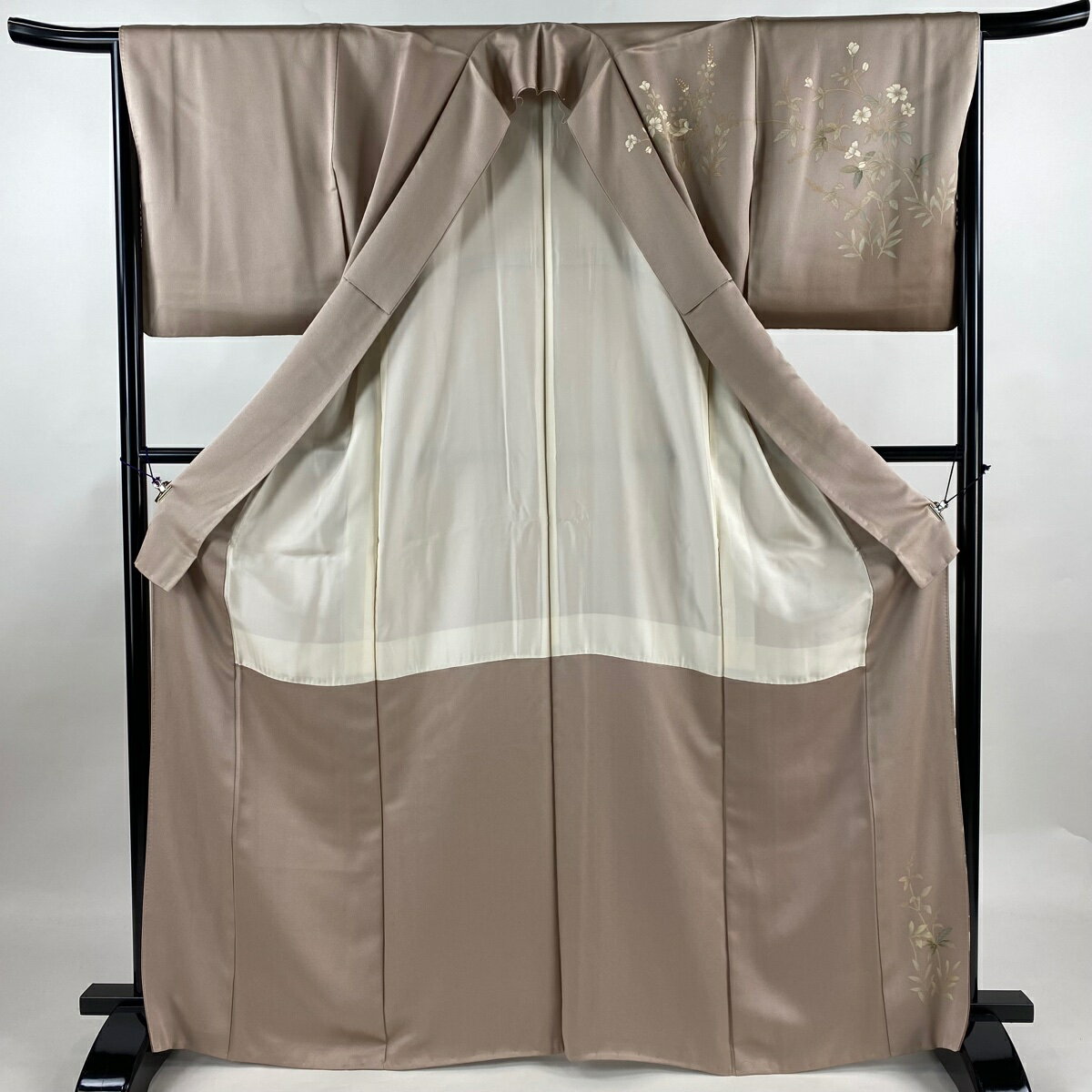 付下げ 身丈167cm 裄丈66cm M 袷 鳥 草花 薄小豆 正絹 名品 【中古】 msp50