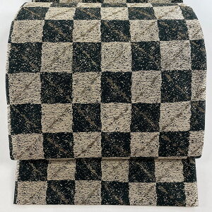 袋帯 美品 名品 落款あり 岩井友見 市松 幾何学 金糸 箔 黒 六通 正絹 【中古】