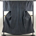 男着物 身丈153cm 裄丈67.5cm L 袷 アンサンブル 紬地 幾何学模様 紺色 正絹 名品 【中古】 msp50