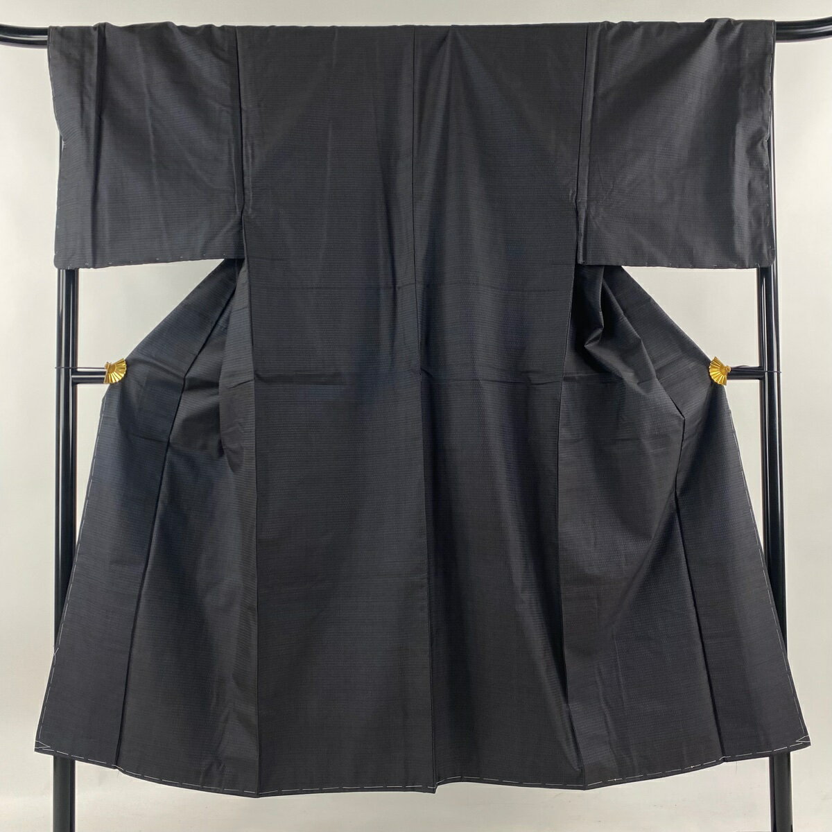 男着物 身丈146cm 裄丈68.5cm M 袷 紬 アンサンブル 幾何学模様 墨色 正絹 秀品 【中古】