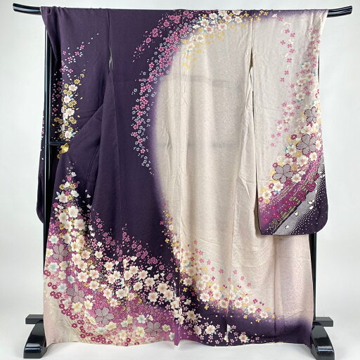 振袖 身丈166cm 裄丈69cm L 袷 桜 桜の花弁 絞り 銀通し 濃紫 正絹 逸品 【中古】 振袖 身丈166cm 裄丈69cm L 袷 桜 桜の花弁 絞り 銀通し 濃紫 正絹 逸品 【中古】