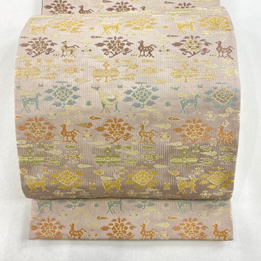袋帯 美品 名品 箔屋清兵衛 落款あり 鹿 筋斗雲 刺繍 本金箔 灰紫 六通 正絹 【中古】 袋帯 美品 名品 箔屋清兵衛 落款あり 鹿 筋斗雲 刺繍 本金箔 灰紫 六通 正絹 【中古】