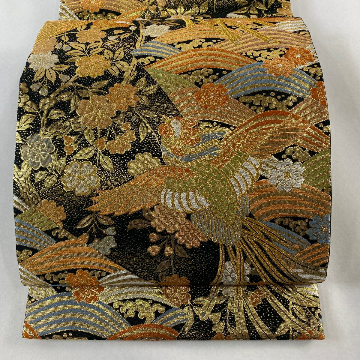 袋帯 美品 秀品 尾長鳥 桜 金銀糸 箔 金色 六通 正絹 【中古】