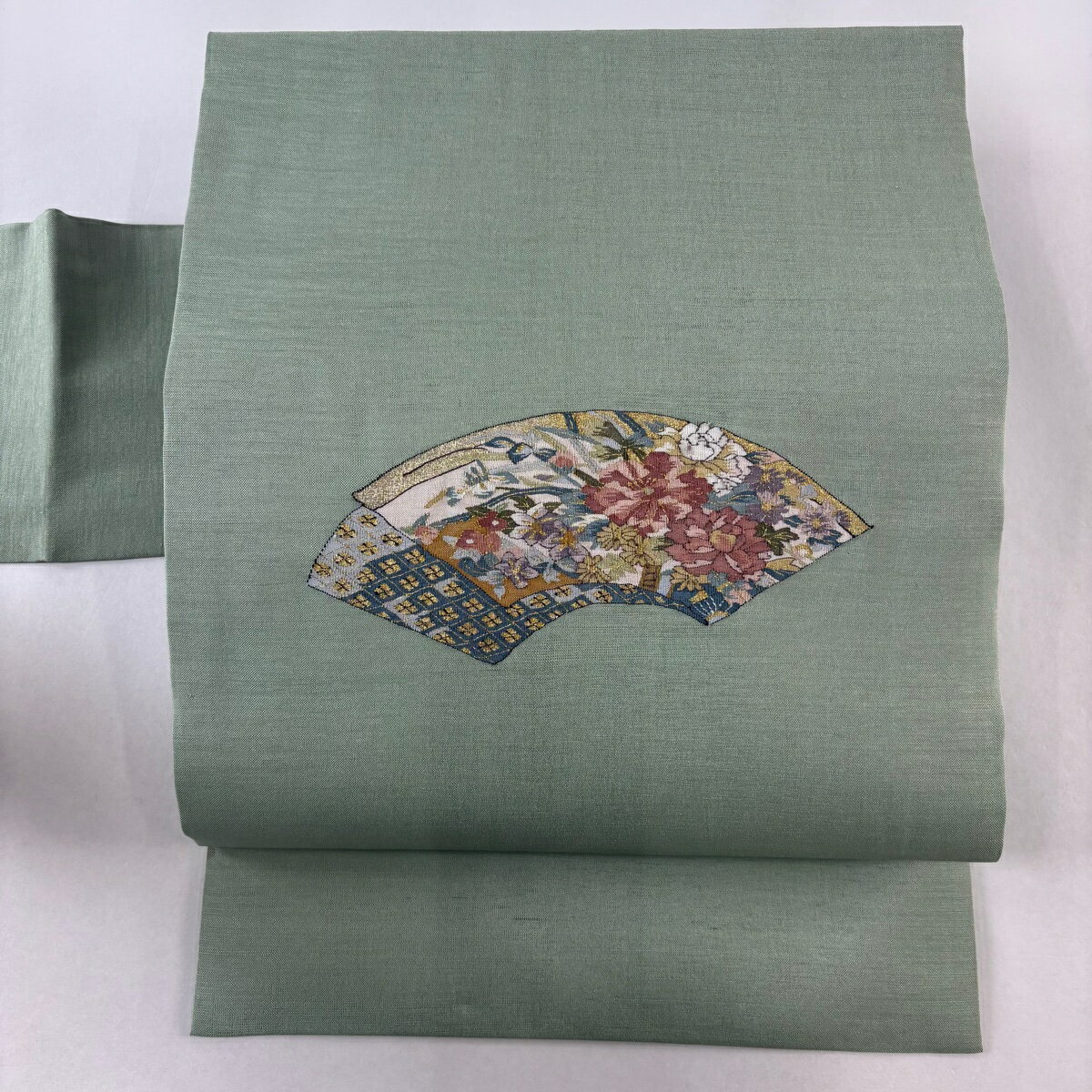 【在庫一掃】 名古屋帯 名品 扇面 牡丹 薄緑 正絹 【中古】