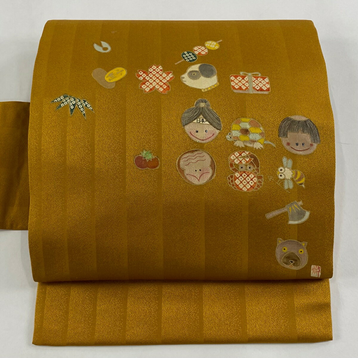 【在庫一掃】 名古屋帯 逸品 落款あり 昔ばなし 金彩 山吹茶色 正絹 【中古】