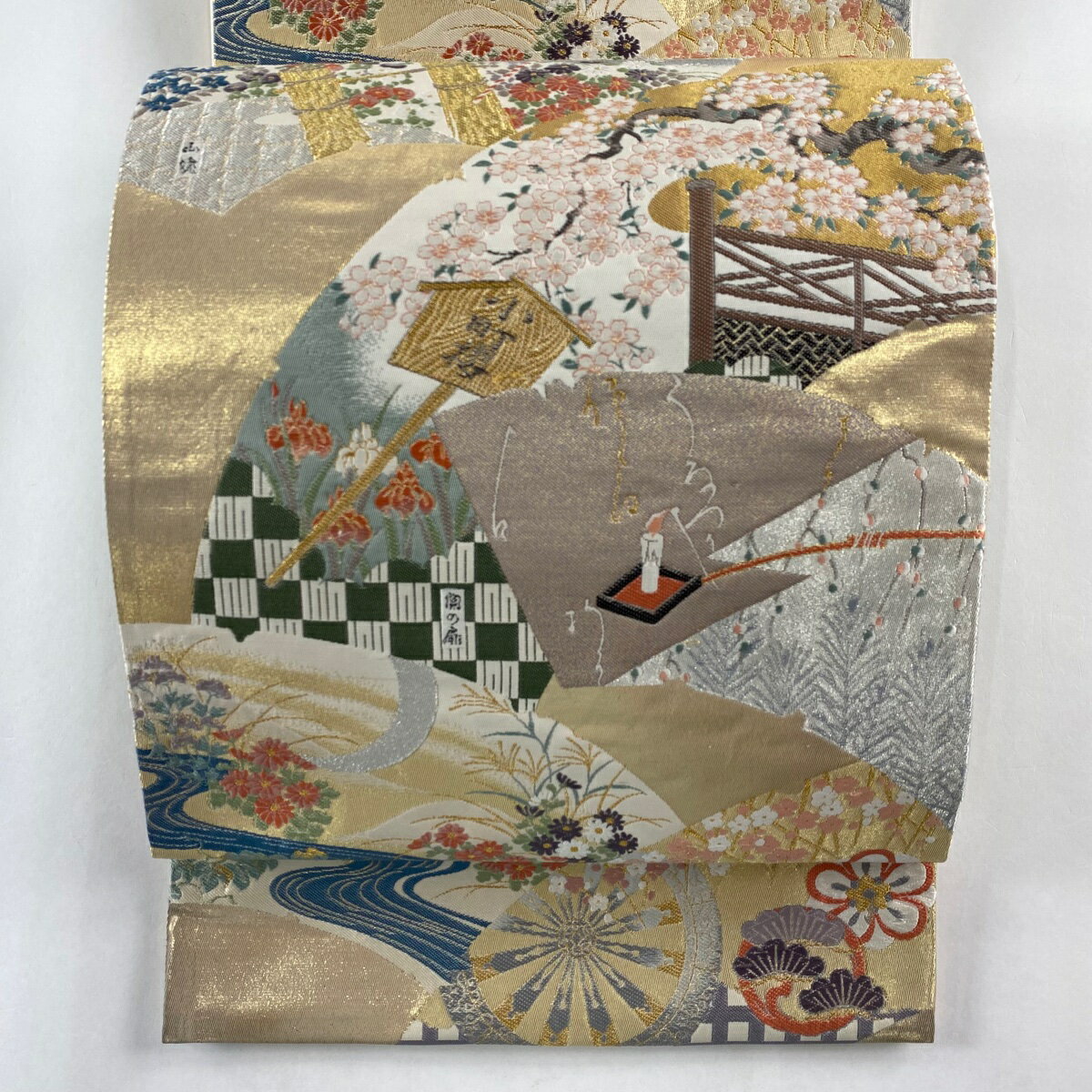 袋帯 美品 秀品 扇面歌舞伎絵図 小町櫻 金銀糸 刺繍 金色 六通 正絹 【中古】
