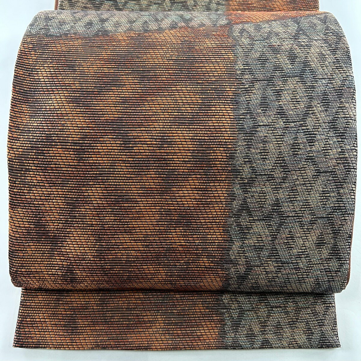 【在庫一掃】 袋帯 美品 秀品 幾何学 金糸 赤茶 六通 正絹 【中古】
